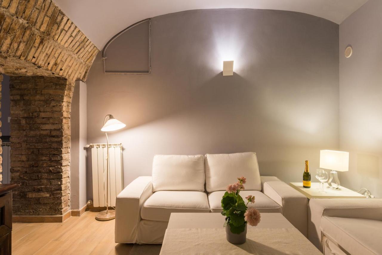 Апартаменты Duplex Montoro Рим Экстерьер фото